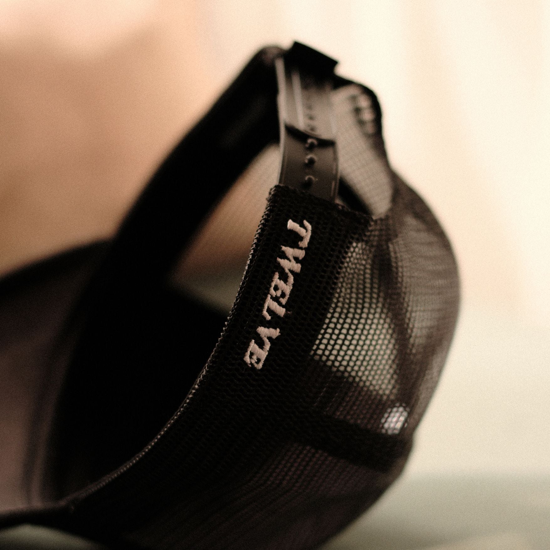 K12 - LOGO TRUCKER CAP