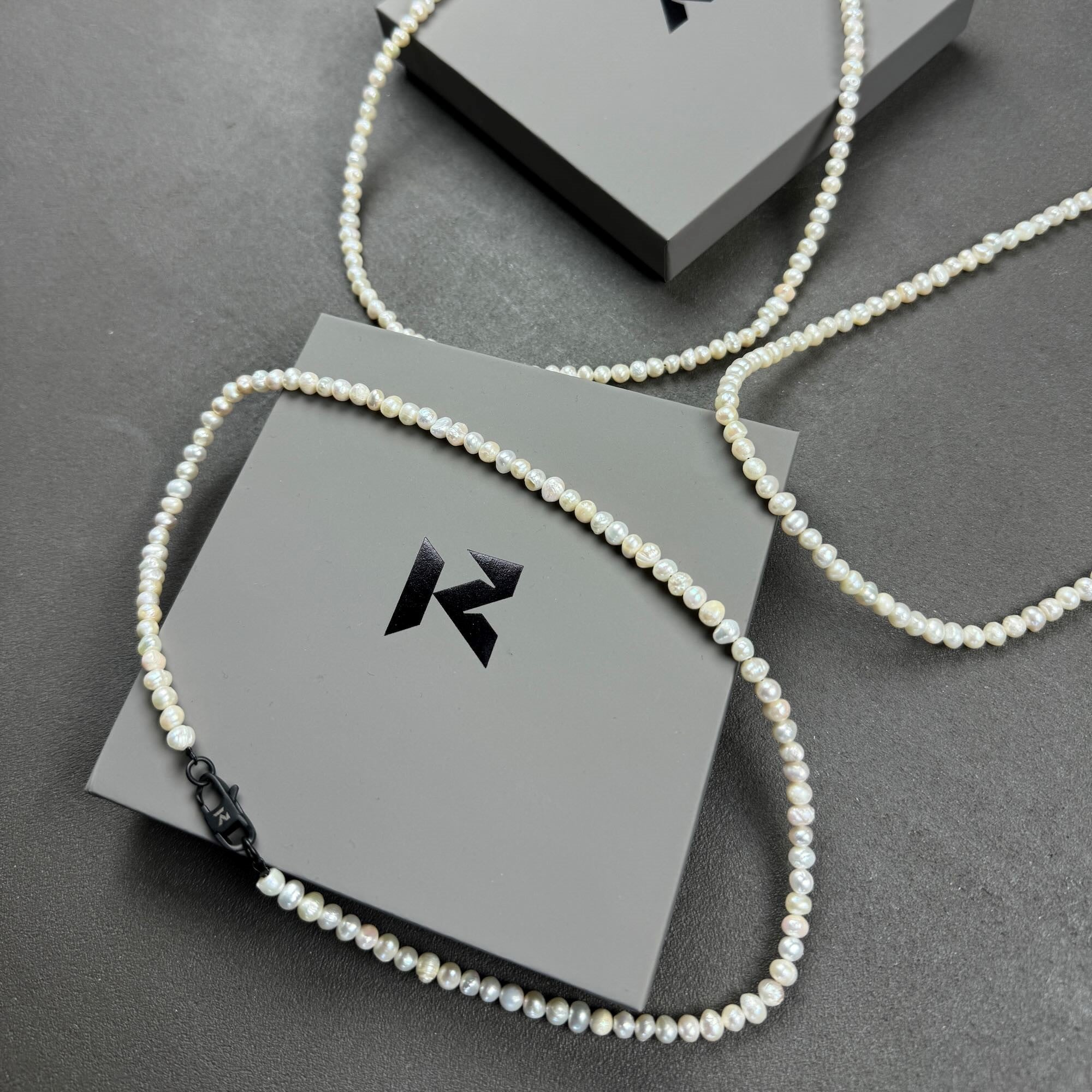 K12 - FRESHWATER PEARL CHAIN ​​- 4MM