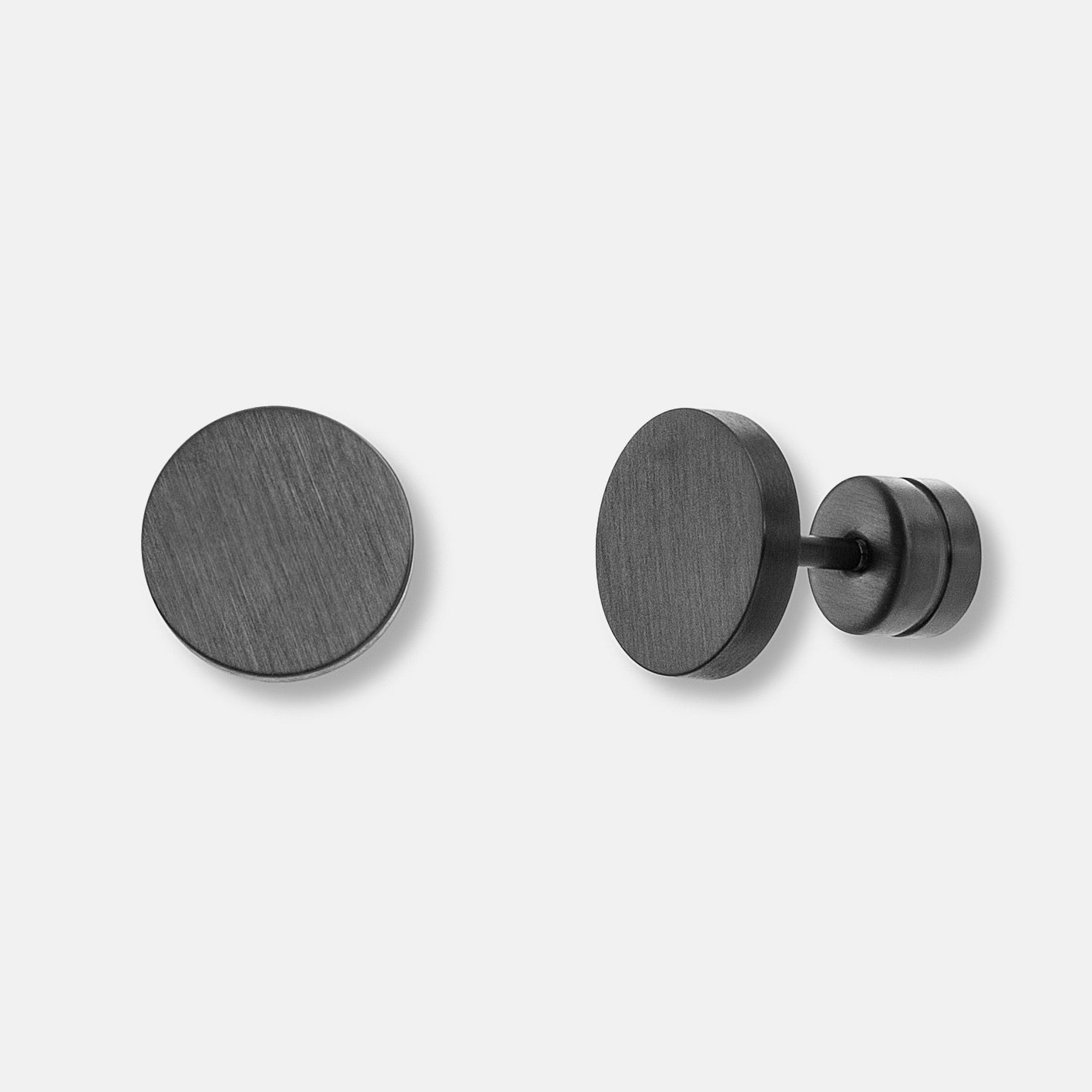 K12 - BLACK STEEL PLUGS