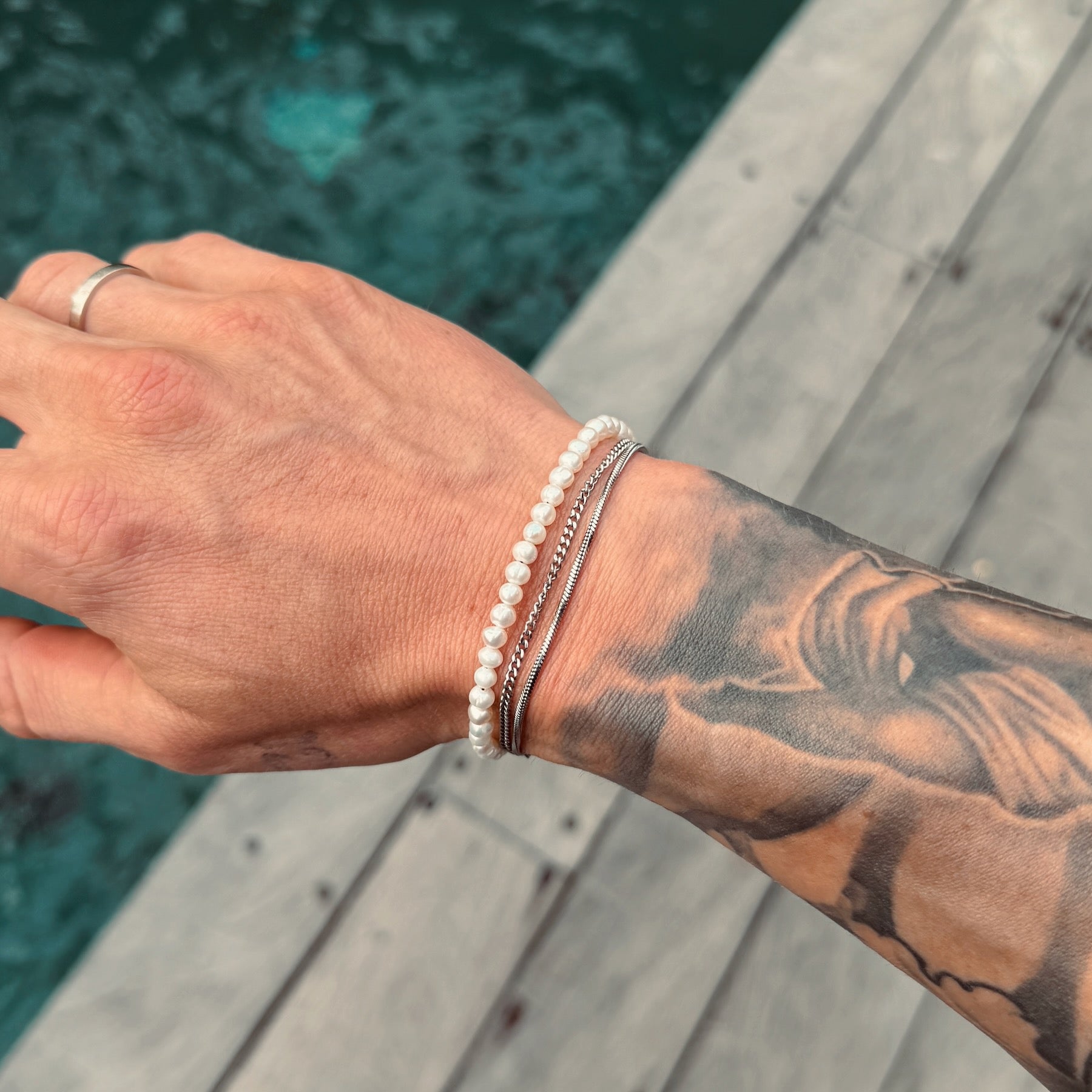 K12 - FRESHWATER PEARL BRACELET - 4MM