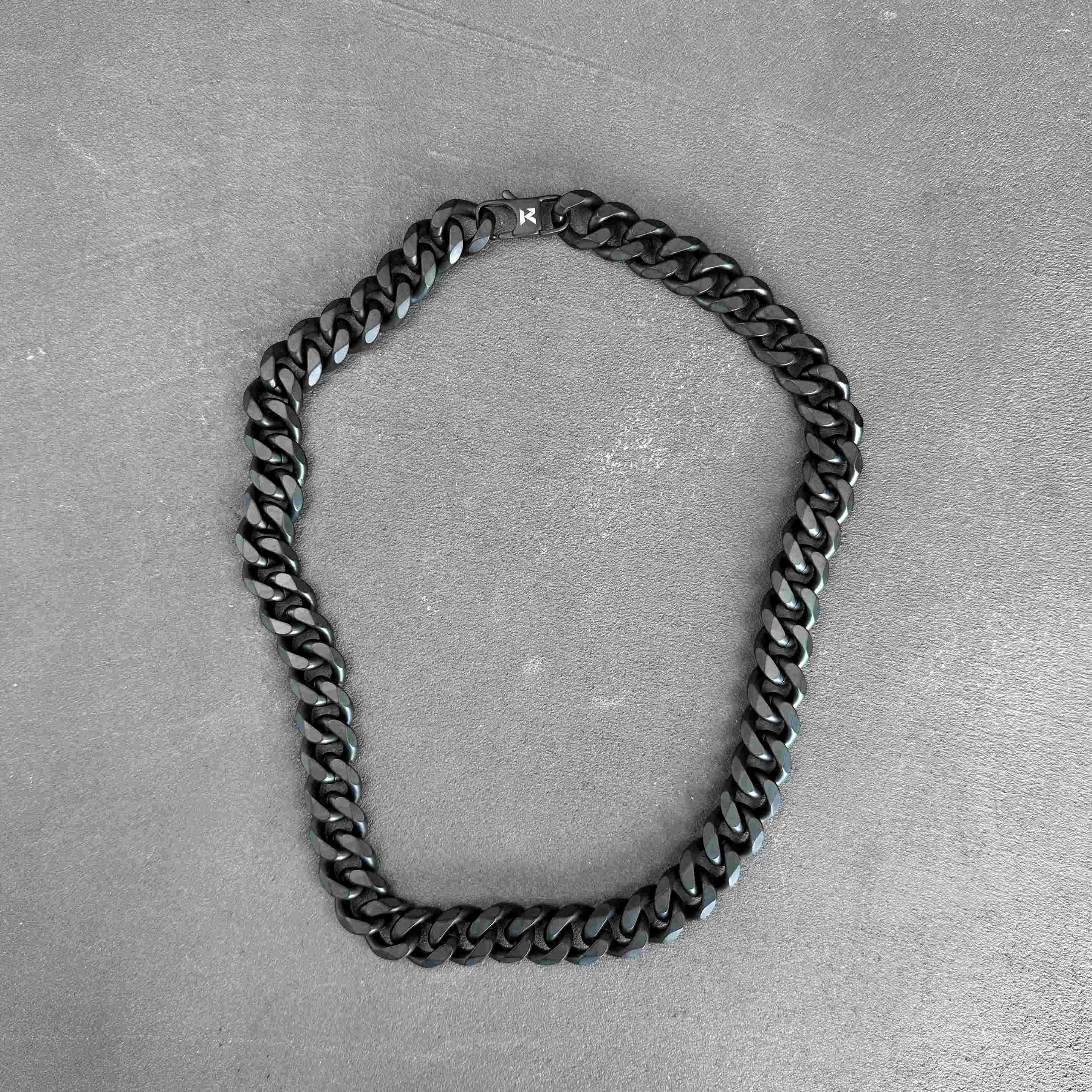 K12 - BLACK CUBAN CHAIN ​​- 15MM